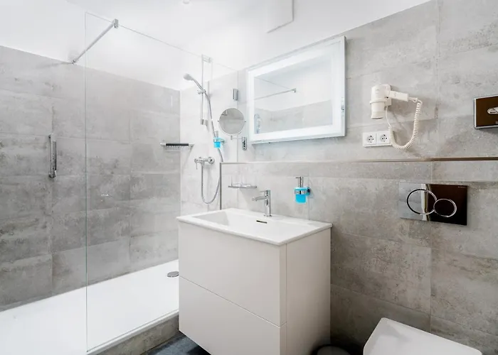 Ξενοδοχείο Bellevue 3*